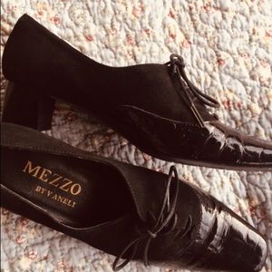 Mezzo by vaneli  Black